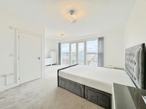 THE SHIPYARD- click for photo gallery